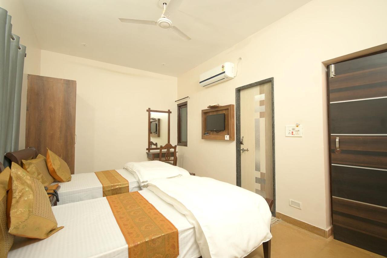 Hotel Sanjay Villas Джайсалмер Экстерьер фото